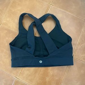 Lululemon Sports Bra, Size 6